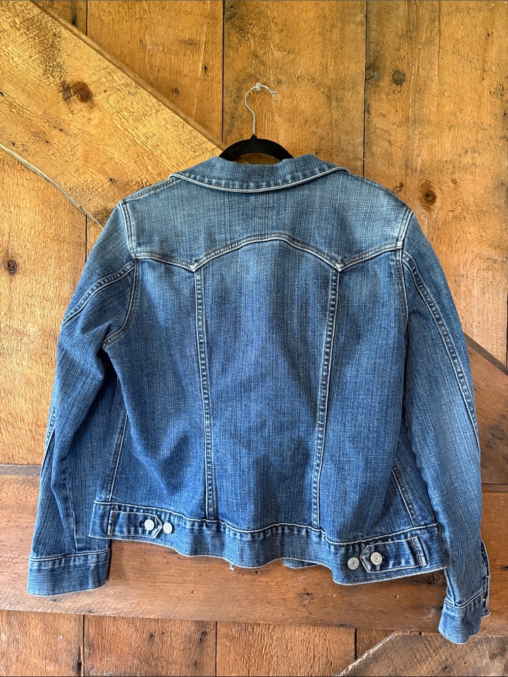 GAP Women's Medium Blue Denim Jacket - Picture 4 of 5